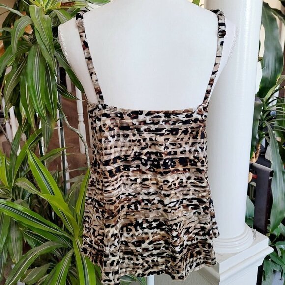 Miraclesuit Sz 8 Women's Leopard Print Swimsuit Top Separates Swimming Beach - Picture 5 of 10